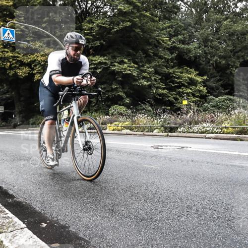 13.09.2026 - Stadtparktriathlon H.Heesch http://msf.ph/oto/10382920 13.09.2026 11:13:59 Radfahren 541 meine-sportfotos.de