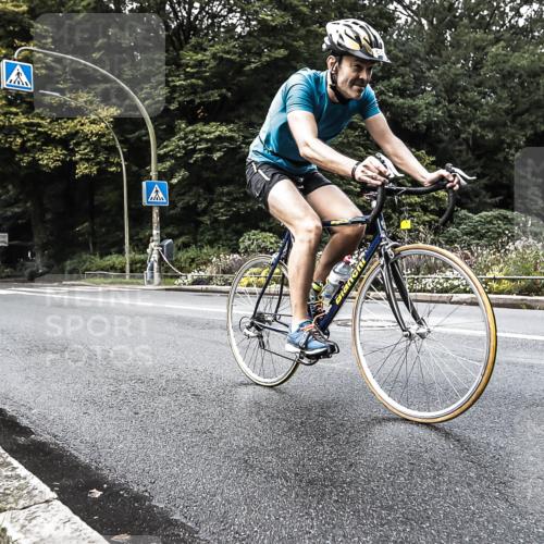 13.09.2026 - Stadtparktriathlon H.Heesch http://msf.ph/oto/10382945 13.09.2026 11:14:24 Radfahren 522 meine-sportfotos.de