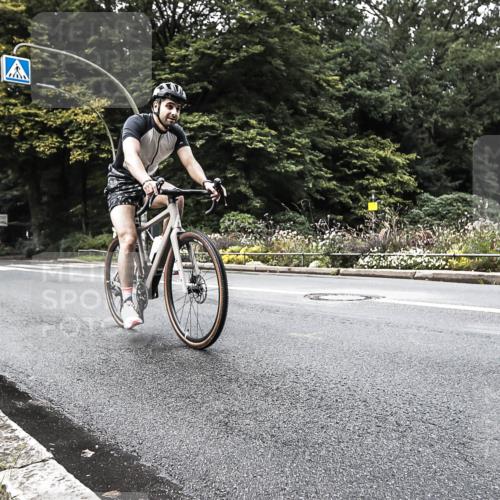 13.09.2026 - Stadtparktriathlon H.Heesch http://msf.ph/oto/10382957 13.09.2026 11:14:33 Radfahren 467, 559, 632 meine-sportfotos.de