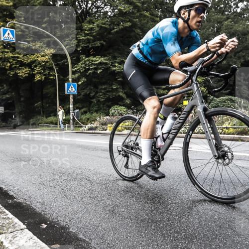 13.09.2026 - Stadtparktriathlon H.Heesch http://msf.ph/oto/10382970 13.09.2026 11:14:40 Radfahren 476, 611, 646, 656 meine-sportfotos.de
