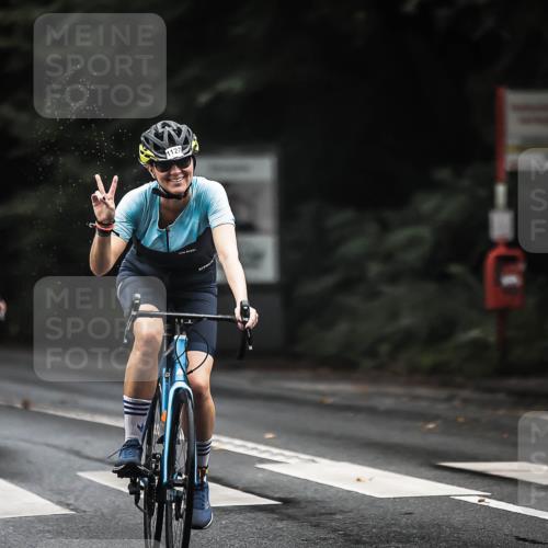 13.09.2026 - Stadtparktriathlon H.Heesch http://msf.ph/oto/10383005 13.09.2026 12:30:49 Radfahren 961, 1127 meine-sportfotos.de