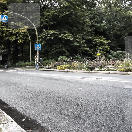 13.09.2026 - Stadtparktriathlon H.Heesch http://msf.ph/oto/10383060 13.09.2026 11:15:29 Radfahren 478, 677, 707 meine-sportfotos.de