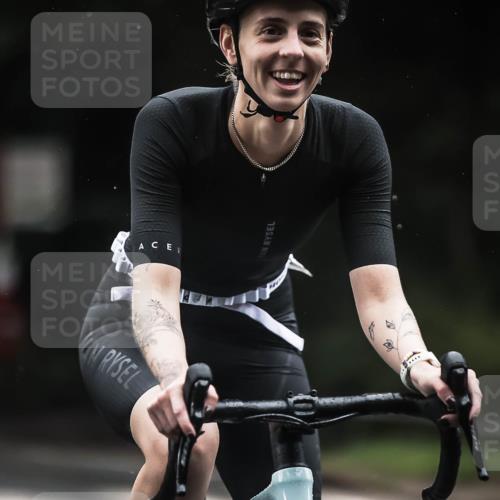 13.09.2026 - Stadtparktriathlon H.Heesch http://msf.ph/oto/10383072 13.09.2026 12:30:58 Radfahren 1069, 1116 meine-sportfotos.de