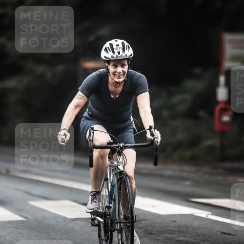 13.09.2026 - Stadtparktriathlon H.Heesch http://msf.ph/oto/10383113 13.09.2026 12:31:05 Radfahren 1022, 1070, 1116 meine-sportfotos.de