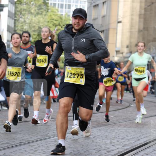 13.09.2026 - 21. swb-Marathon Bremen Strokosch-Dieckow http://msf.ph/oto/10383119 13.09.2026 11:05:43 Ziel 10186, 10411, 10432, 10576, 10697, 10717, 10802, 10995, 11102, 11146, 11157, 11218, 11314, 11326, 11334, 11387, 11394, 11521, 11571, 11572, 11616, 11724, 12011, 12055, 12079, 12080, 12251, 12273, 12330, 10018, 10168, 10305, 10382, 10619, 11024, 11132, 11164, 11477, 12186, 12378, 12523, 12528, 12773 meine-sportfotos.de