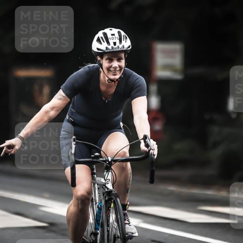 13.09.2026 - Stadtparktriathlon H.Heesch http://msf.ph/oto/10383123 13.09.2026 12:31:05 Radfahren 1022, 1070, 1116 meine-sportfotos.de