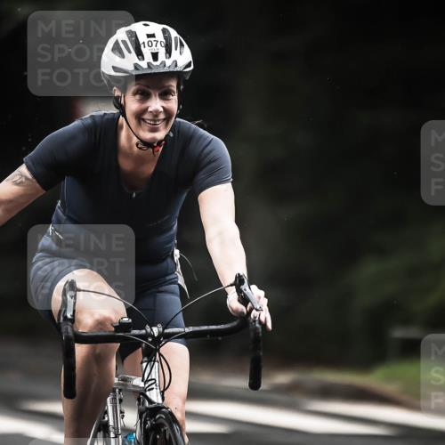 13.09.2026 - Stadtparktriathlon H.Heesch http://msf.ph/oto/10383131 13.09.2026 12:31:05 Radfahren 1022, 1070, 1116 meine-sportfotos.de