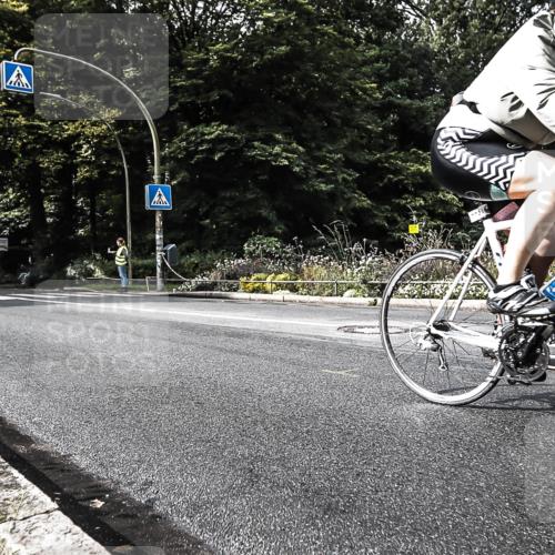13.09.2026 - Stadtparktriathlon H.Heesch http://msf.ph/oto/10383206 13.09.2026 11:15:44 Radfahren 671, 774 meine-sportfotos.de
