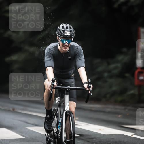 13.09.2026 - Stadtparktriathlon H.Heesch http://msf.ph/oto/10383218 13.09.2026 12:31:29 Radfahren 1011, 1049, 1082 meine-sportfotos.de