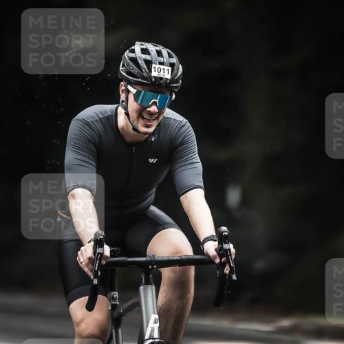 13.09.2026 - Stadtparktriathlon H.Heesch http://msf.ph/oto/10383236 13.09.2026 12:31:29 Radfahren 1011, 1049, 1082 meine-sportfotos.de
