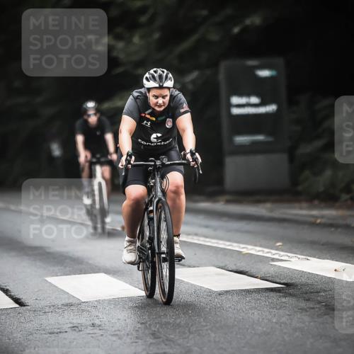 13.09.2026 - Stadtparktriathlon H.Heesch http://msf.ph/oto/10383271 13.09.2026 12:31:38 Radfahren 969, 1044, 1049, 1084, 1135, 1160 meine-sportfotos.de