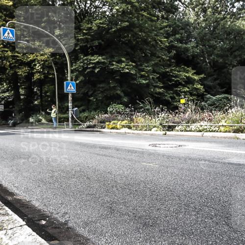13.09.2026 - Stadtparktriathlon H.Heesch http://msf.ph/oto/10383289 13.09.2026 11:15:51 Radfahren 640, 698 meine-sportfotos.de