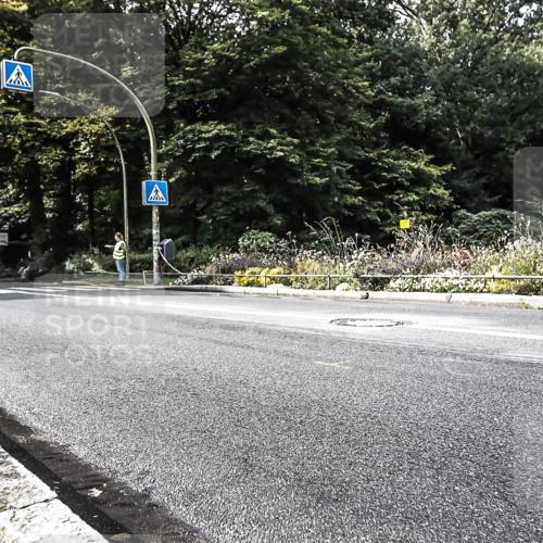 13.09.2026 - Stadtparktriathlon H.Heesch http://msf.ph/oto/10383303 13.09.2026 11:15:52 Radfahren 640, 698 meine-sportfotos.de
