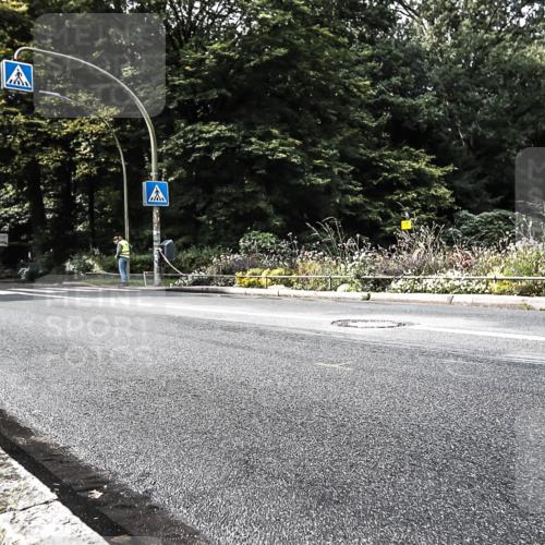 13.09.2026 - Stadtparktriathlon H.Heesch http://msf.ph/oto/10383354 13.09.2026 11:15:55 Radfahren  meine-sportfotos.de
