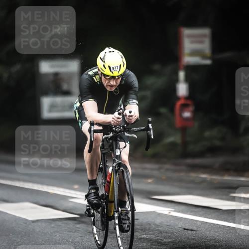 13.09.2026 - Stadtparktriathlon H.Heesch http://msf.ph/oto/10383390 13.09.2026 12:31:48 Radfahren 932, 977, 1044, 1084, 1111 meine-sportfotos.de
