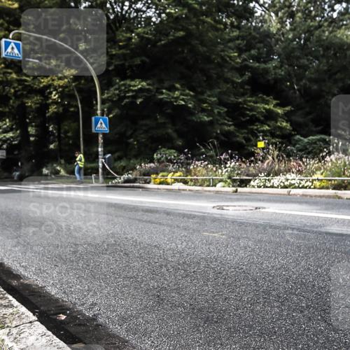 13.09.2026 - Stadtparktriathlon H.Heesch http://msf.ph/oto/10383393 13.09.2026 11:15:59 Radfahren 530 meine-sportfotos.de