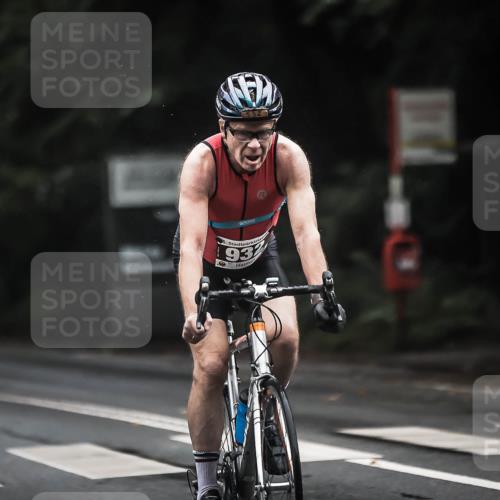 13.09.2026 - Stadtparktriathlon H.Heesch http://msf.ph/oto/10383427 13.09.2026 12:31:51 Radfahren 932, 977, 1111 meine-sportfotos.de