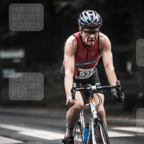 13.09.2026 - Stadtparktriathlon H.Heesch http://msf.ph/oto/10383437 13.09.2026 12:31:51 Radfahren 932, 977, 1111 meine-sportfotos.de