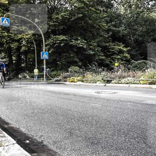 13.09.2026 - Stadtparktriathlon H.Heesch http://msf.ph/oto/10383445 13.09.2026 11:16:04 Radfahren 649 meine-sportfotos.de