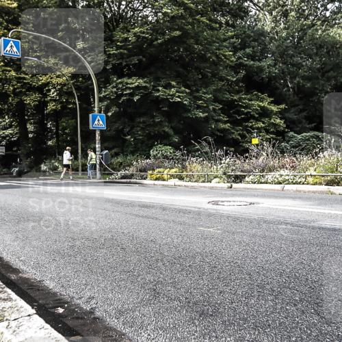 13.09.2026 - Stadtparktriathlon H.Heesch http://msf.ph/oto/10383484 13.09.2026 11:16:08 Radfahren 639, 649 meine-sportfotos.de
