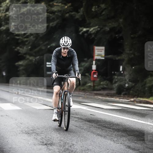 13.09.2026 - Stadtparktriathlon H.Heesch http://msf.ph/oto/10383532 13.09.2026 12:32:24 Radfahren 1094 meine-sportfotos.de
