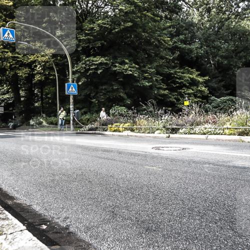 13.09.2026 - Stadtparktriathlon H.Heesch http://msf.ph/oto/10383537 13.09.2026 11:16:11 Radfahren 586, 601, 639 meine-sportfotos.de