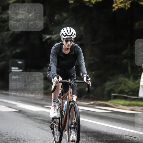 13.09.2026 - Stadtparktriathlon H.Heesch http://msf.ph/oto/10383544 13.09.2026 12:32:24 Radfahren 1094 meine-sportfotos.de