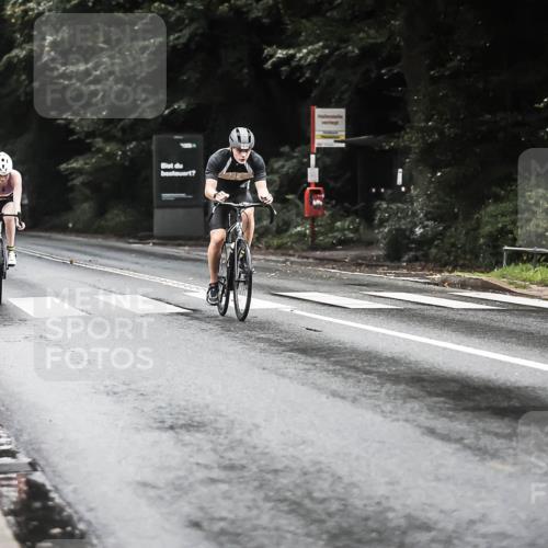 13.09.2026 - Stadtparktriathlon H.Heesch http://msf.ph/oto/10383558 13.09.2026 12:32:38 Radfahren 1016, 1107, 1166 meine-sportfotos.de