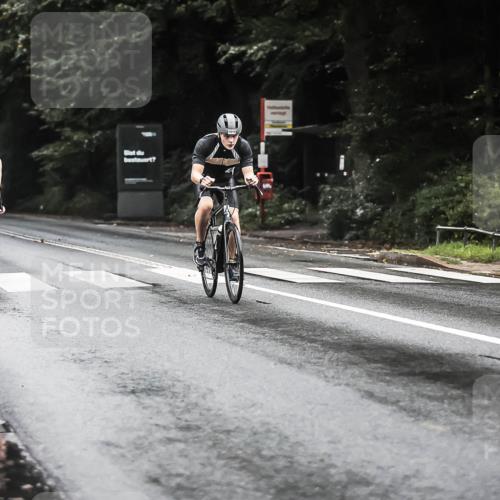 13.09.2026 - Stadtparktriathlon H.Heesch http://msf.ph/oto/10383561 13.09.2026 12:32:38 Radfahren 1016, 1107, 1166 meine-sportfotos.de