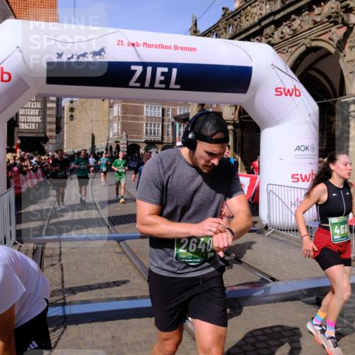 13.09.2026 - 21. swb-Marathon Bremen Tim E. http://msf.ph/oto/10383590 13.09.2026 13:21:14 Ziel 854, 1056, 1191, 1881, 2425, 2640, 3356, 3450, 3866, 3933, 4126, 4316, 4362, 4465, 4612, 5161, 5213, 5954, 6401, 6680, 6970, 7517, 7902, 8005, 8237, 8622, 8971, 13120 meine-sportfotos.de