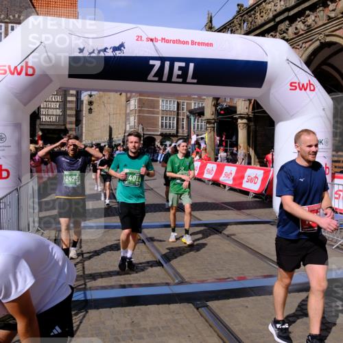 13.09.2026 - 21. swb-Marathon Bremen Tim E. http://msf.ph/oto/10383683 13.09.2026 13:21:17 Ziel 854, 1056, 1191, 1881, 2425, 2640, 3356, 3450, 3933, 4126, 4316, 4362, 4465, 4612, 4734, 5161, 6401, 6680, 6970, 7902, 8237, 8622, 8971, 13120 meine-sportfotos.de