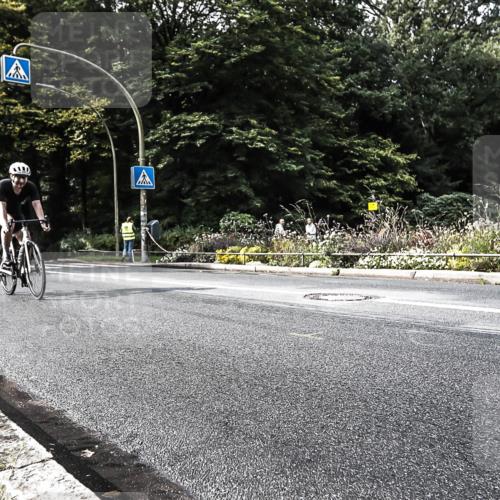 13.09.2026 - Stadtparktriathlon H.Heesch http://msf.ph/oto/10383721 13.09.2026 11:16:25 Radfahren 579, 606, 708 meine-sportfotos.de