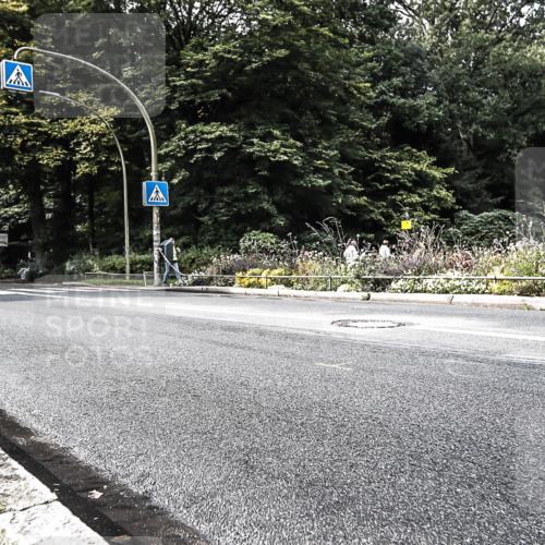 13.09.2026 - Stadtparktriathlon H.Heesch http://msf.ph/oto/10383739 13.09.2026 11:16:28 Radfahren 579, 606, 790 meine-sportfotos.de