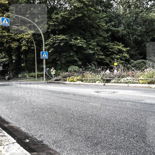 13.09.2026 - Stadtparktriathlon H.Heesch http://msf.ph/oto/10383751 13.09.2026 11:16:29 Radfahren 482, 579, 790 meine-sportfotos.de