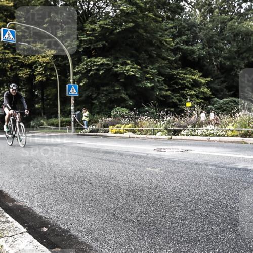 13.09.2026 - Stadtparktriathlon H.Heesch http://msf.ph/oto/10383786 13.09.2026 11:16:31 Radfahren 481, 482, 790 meine-sportfotos.de
