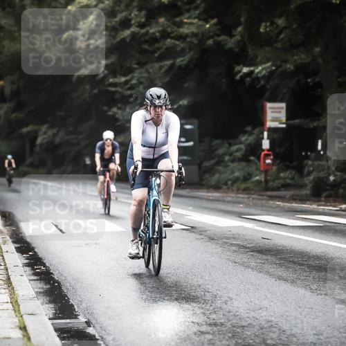 13.09.2026 - Stadtparktriathlon H.Heesch http://msf.ph/oto/10383792 13.09.2026 12:33:29 Radfahren 981, 1025, 1058, 1085, 1168 meine-sportfotos.de