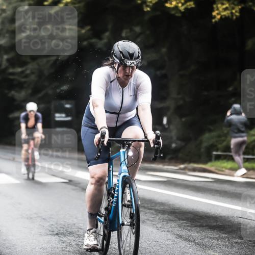 13.09.2026 - Stadtparktriathlon H.Heesch http://msf.ph/oto/10383813 13.09.2026 12:33:30 Radfahren 981, 1025, 1058, 1168 meine-sportfotos.de