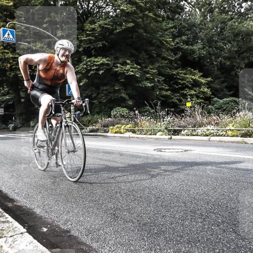 13.09.2026 - Stadtparktriathlon H.Heesch http://msf.ph/oto/10383843 13.09.2026 11:16:37 Radfahren 662, 663, 676, 691 meine-sportfotos.de