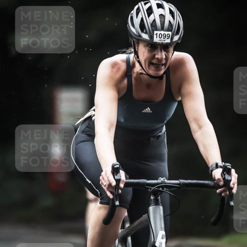 13.09.2026 - Stadtparktriathlon H.Heesch http://msf.ph/oto/10383899 13.09.2026 12:33:48 Radfahren 1008, 1086, 1093, 1099, 1117, 1131 meine-sportfotos.de