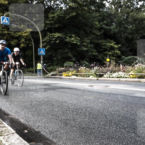 13.09.2026 - Stadtparktriathlon H.Heesch http://msf.ph/oto/10383957 13.09.2026 11:17:28 Radfahren 497, 616, 736, 771 meine-sportfotos.de