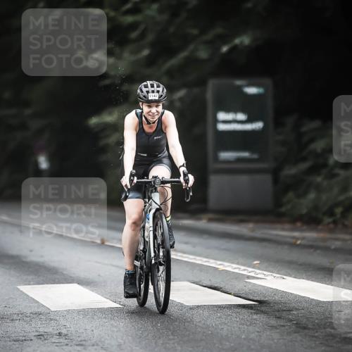 13.09.2026 - Stadtparktriathlon H.Heesch http://msf.ph/oto/10383967 13.09.2026 12:33:57 Radfahren 1086, 1139, 1147, 1161 meine-sportfotos.de