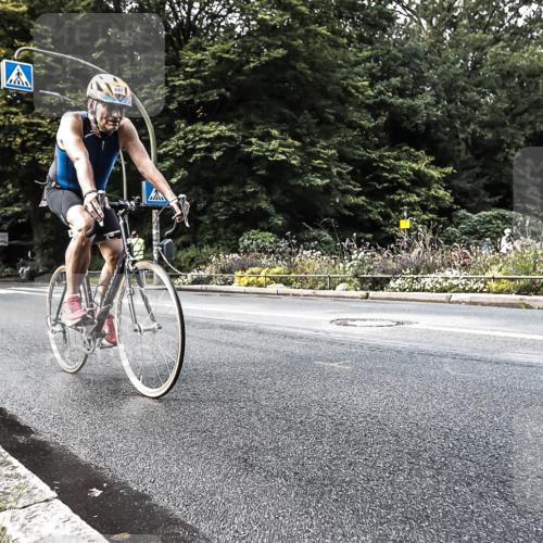 13.09.2026 - Stadtparktriathlon H.Heesch http://msf.ph/oto/10384064 13.09.2026 11:18:31 Radfahren 647, 730, 792, 820, 821 meine-sportfotos.de