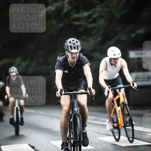 13.09.2026 - Stadtparktriathlon H.Heesch http://msf.ph/oto/10384067 13.09.2026 12:34:06 Radfahren 987, 1031, 1089, 1139, 1150, 1161, 1184, 1308 meine-sportfotos.de