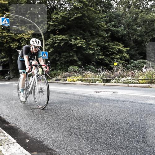 13.09.2026 - Stadtparktriathlon H.Heesch http://msf.ph/oto/10384068 13.09.2026 11:18:33 Radfahren 647, 718, 730, 820, 821 meine-sportfotos.de