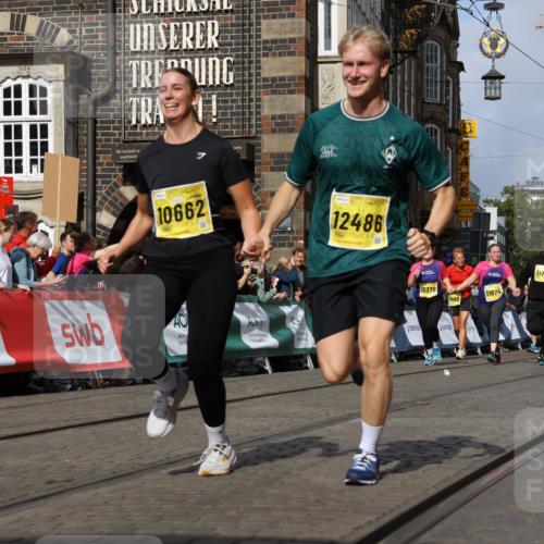 13.09.2026 - 21. swb-Marathon Bremen Strokosch-Dieckow http://msf.ph/oto/10384080 13.09.2026 11:06:15 Ziel 10018, 10168, 10204, 10305, 10382, 10619, 10662, 11024, 11132, 11156, 11164, 11477, 11775, 12186, 12378, 12486, 12523, 12528, 12773, 10376, 10681, 10682, 10852, 10853, 11028, 11340, 11374, 11432, 11729, 11849, 12217, 12479, 12485 meine-sportfotos.de