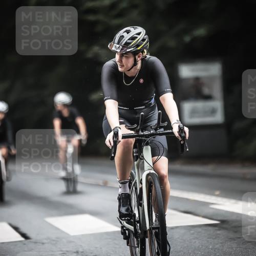 13.09.2026 - Stadtparktriathlon H.Heesch http://msf.ph/oto/10384099 13.09.2026 12:34:08 Radfahren 987, 1031, 1089, 1096, 1150, 1161, 1184, 1308 meine-sportfotos.de