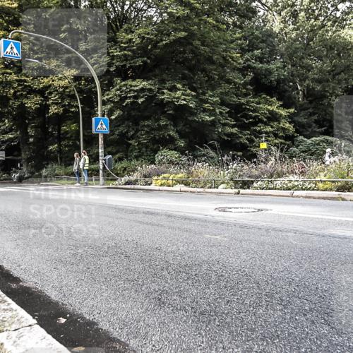 13.09.2026 - Stadtparktriathlon H.Heesch http://msf.ph/oto/10384108 13.09.2026 11:18:47 Radfahren 688, 754 meine-sportfotos.de
