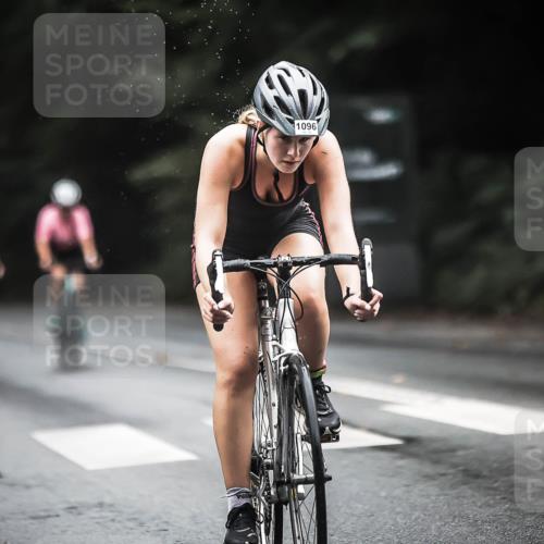 13.09.2026 - Stadtparktriathlon H.Heesch http://msf.ph/oto/10384131 13.09.2026 12:34:13 Radfahren 1043, 1089, 1096, 1104, 1141, 1145, 1150, 1170, 1184, 1187 meine-sportfotos.de