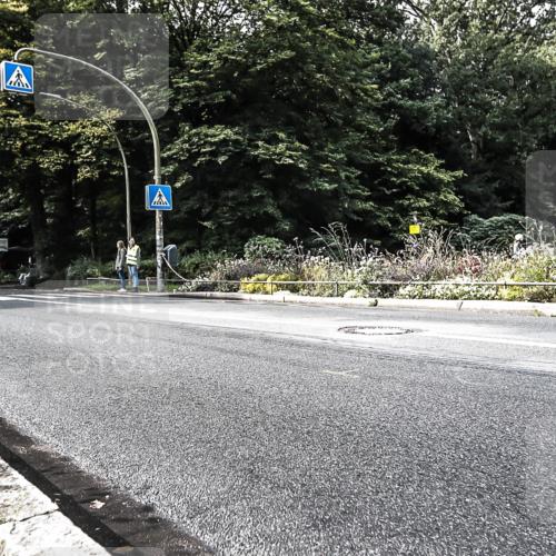 13.09.2026 - Stadtparktriathlon H.Heesch http://msf.ph/oto/10384176 13.09.2026 11:18:54 Radfahren 603, 685 meine-sportfotos.de