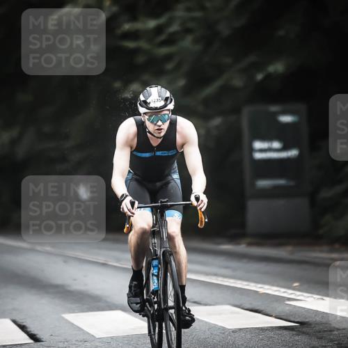 13.09.2026 - Stadtparktriathlon H.Heesch http://msf.ph/oto/10384198 13.09.2026 12:34:26 Radfahren 1005, 1029, 1235 meine-sportfotos.de